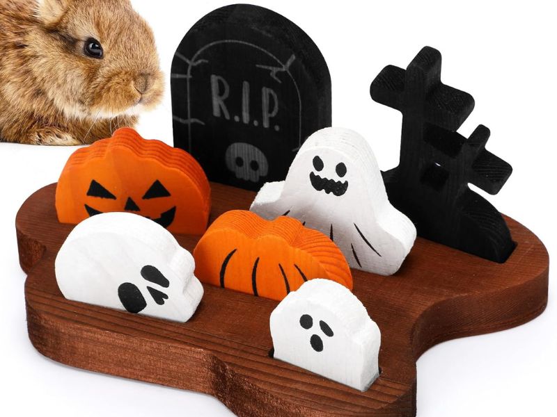 Best Halloween-Themed Toys for Pets: Fun and Festive Entertainment